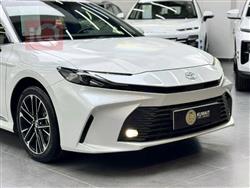 تۆیۆتا کامری